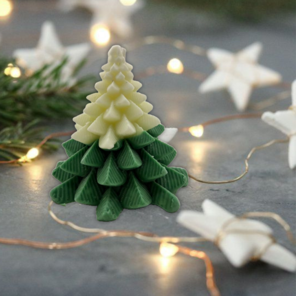 Orange & Cinnamon Christmas Tree Candle